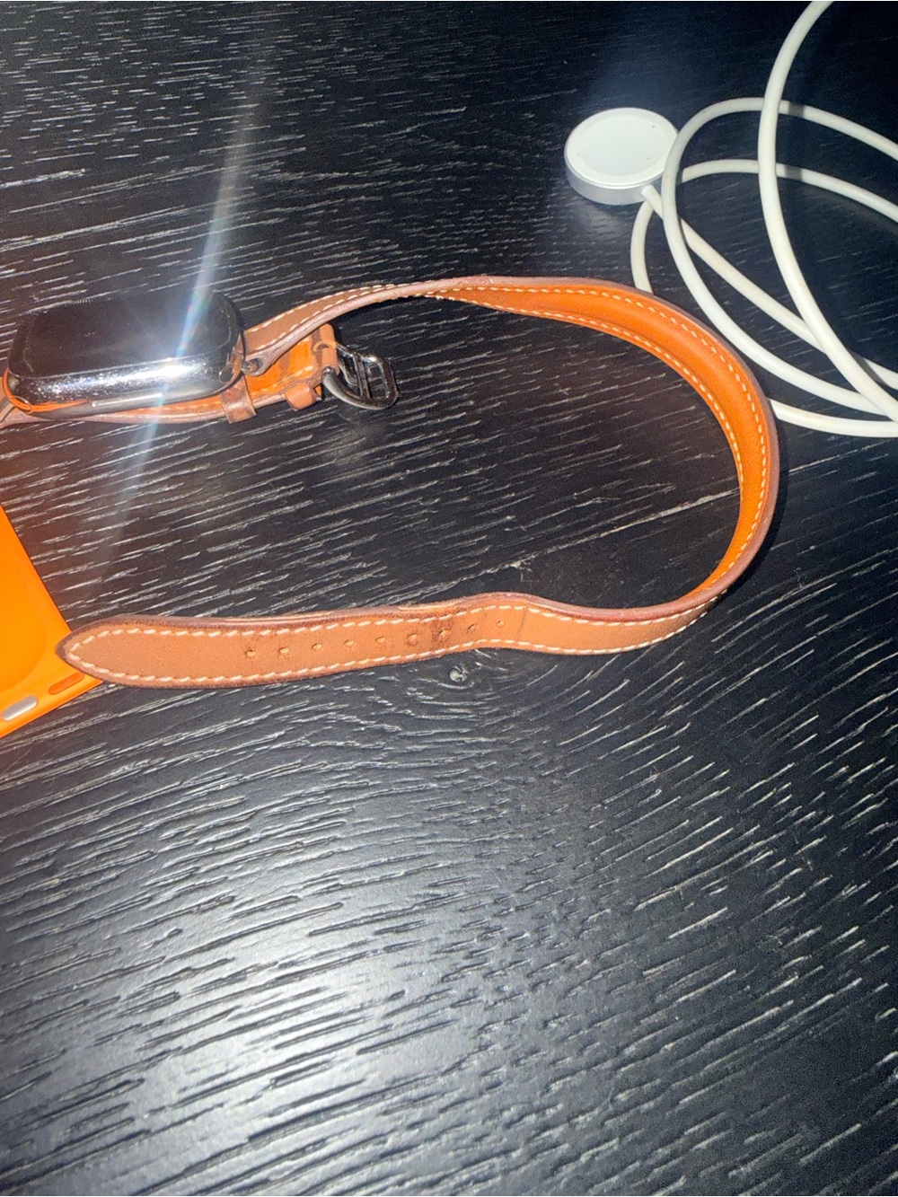 Hermes Apple Watch Series 7
With orange and wrap around band
Gently worn - Picture 4 of 10